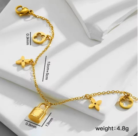 Classic Gold Plated Stainless Steel Chain Bracelet with clover and lock charms