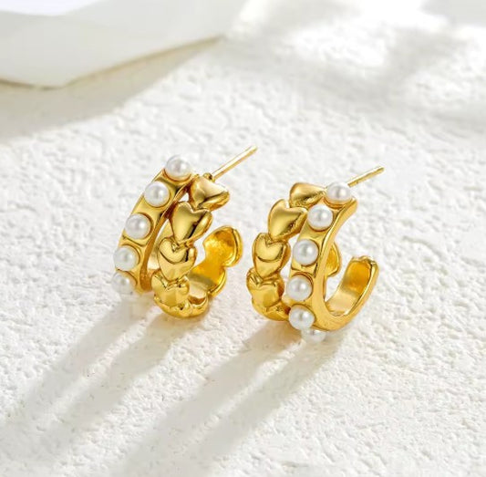 Heart Pearl C Shaped Stud Earrings