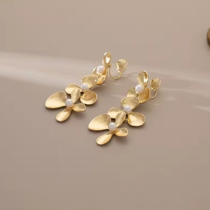 Elegant Gold Flower Drop Earrings